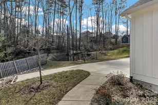 40 Rangeley Dr, Asheville, NC 28803 - Photo 10