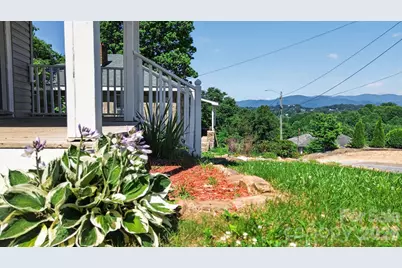 80 Ridge Street, Marion, NC 28752 - Photo 18