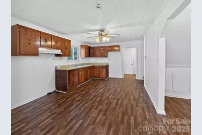 80 Ridge Street, Marion, NC 28752 - Photo 4