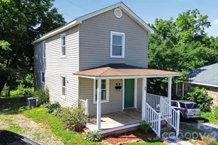 80 Ridge St, Marion, NC 28752 - Photo 2