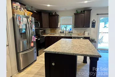 330 W Memorial Highway, Harmony, NC 28634 - Photo 4