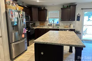 330 W Memorial Hwy, Harmony, NC 28634 - Photo 4