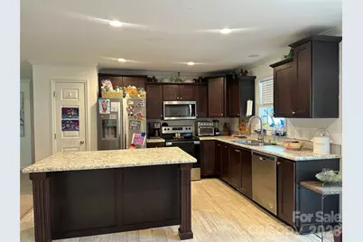 330 W Memorial Highway, Harmony, NC 28634 - Photo 2