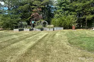 330 W Memorial Hwy, Harmony, NC 28634 - Photo 20