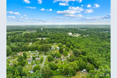 205 Gaddis Drive, Mount Holly, NC 28120 - Photo 28