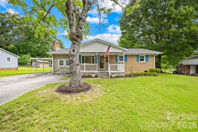 205 Gaddis Drive, Mount Holly, NC 28120 - Photo 4