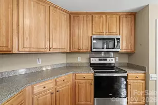 2024 Galena Chase Dr, Indian Trail, NC 28079 - Photo 10