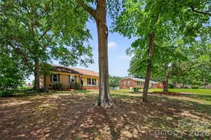 2570 Watson Dr, Lancaster, SC 29720 - Photo 4