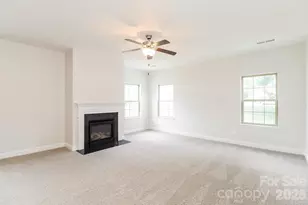 205 Taylors Creek St, Mount Holly, NC 28120 - Photo 4