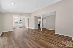7812 Surreywood Pl, Charlotte, NC 28270 - Photo 4