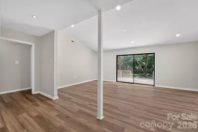 7812 Surreywood Place, Charlotte, NC 28270 - Photo 6