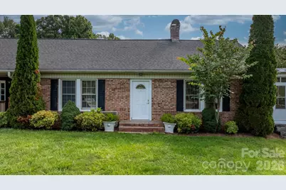 15 6th Em Street, Marion, NC 28752 - Photo 4