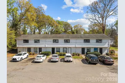 2909 Burgess Drive, Charlotte, NC 28208 - Photo 6