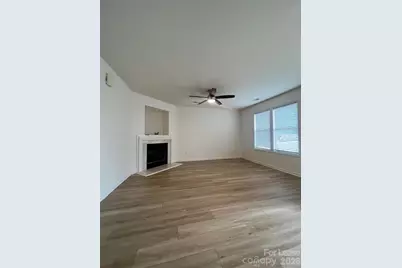 325 Ross Moore Avenue, Charlotte, NC 28205 - Photo 2