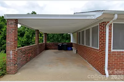 309 Morehead Road, Marion, NC 28752 - Photo 8