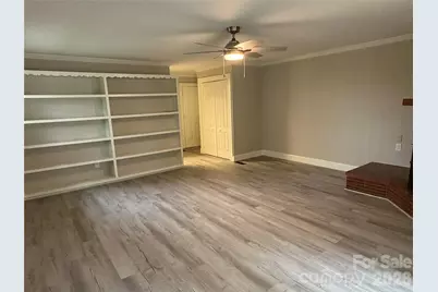 901 Ridgecrest Drive NE, Lenoir, NC 28645 - Photo 16