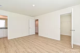 1725 E Cloaninger Ave, Statesville, NC 28625 - Photo 14