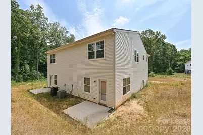 1725 E Cloaninger Avenue #A, Statesville, NC 28625 - Photo 22