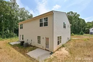 1725 E Cloaninger Ave, Statesville, NC 28625 - Photo 22