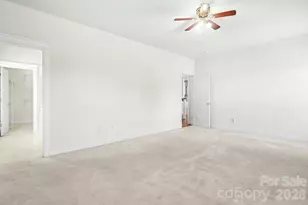 3044 Parker Green Trail, Charlotte, NC 28269 - Photo 16