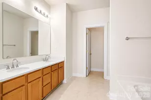3044 Parker Green Trail, Charlotte, NC 28269 - Photo 18