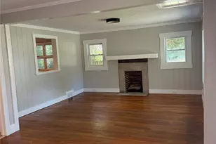 1911 White St, Gastonia, NC 28052 - Photo 2