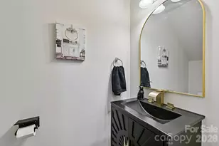 2206 Turtle Point Rd, Charlotte, NC 28262 - Photo 14