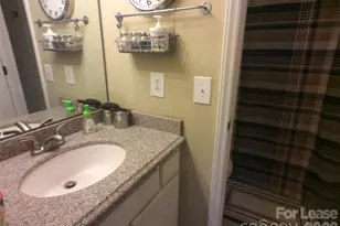 1109 E Morehead St, Charlotte, NC 28204 - Photo 12