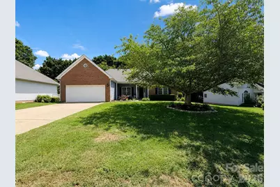 131 Sea Island Boulevard, Fort Mill, SC 29708 - Photo 2