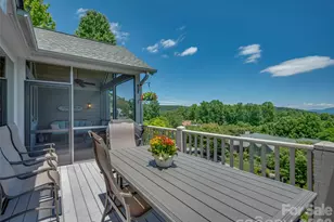 2 Meadow Ridge Ln, Hendersonville, NC 28739 - Photo 28
