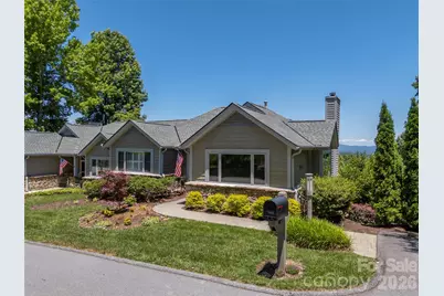 2 Meadow Ridge Lane, Hendersonville, NC 28739 - Photo 2