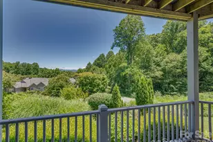 2 Meadow Ridge Ln, Hendersonville, NC 28739 - Photo 42