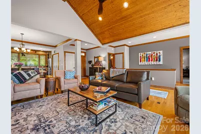2 Meadow Ridge Lane, Hendersonville, NC 28739 - Photo 20