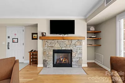 201 Bowling Park Road, Asheville, NC 28803 - Photo 6