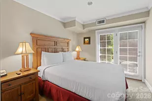 201 Bowling Park Rd, Asheville, NC 28803 - Photo 10
