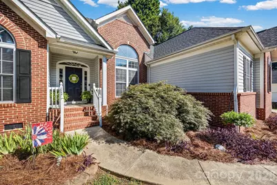1398 The Crossing, Rock Hill, SC 29732 - Photo 2