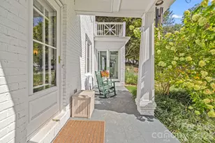 18 Robinwood Ave, Asheville, NC 28806 - Photo 2