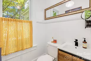 18 Robinwood Ave, Asheville, NC 28806 - Photo 16