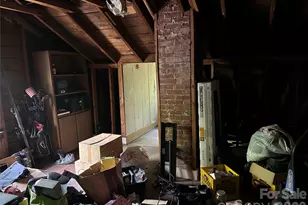 1920 Wood Dale Terrace, Charlotte, NC 28203 - Photo 10