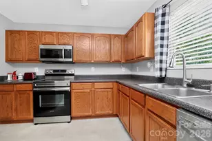 10825 Dry Stone Dr, Huntersville, NC 28078 - Photo 4