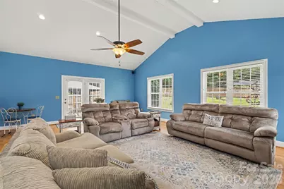 114 Carderock Court, Charlotte, NC 28214 - Photo 8