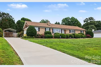 114 Carderock Court, Charlotte, NC 28214 - Photo 2