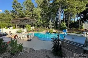 7658 Lazy Hollow Ln, Denver, NC 28037 - Photo 2