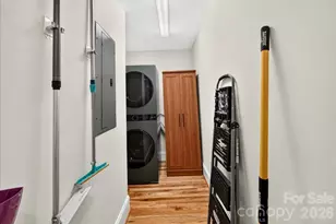 2120 Dalehurst Dr, Charlotte, NC 28205 - Photo 20