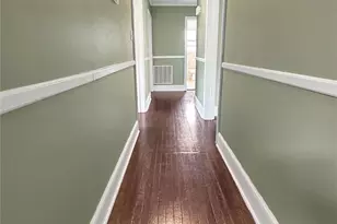 113 Pinewood Ave, Clinton, SC 29325 - Photo 8