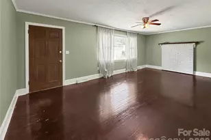 113 Pinewood Ave, Clinton, SC 29325 - Photo 4