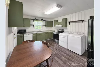 113 Pinewood Avenue, Clinton, SC 29325 - Photo 6
