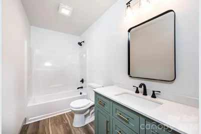 2033 Bailey Drive, Hickory, NC 28601 - Photo 16