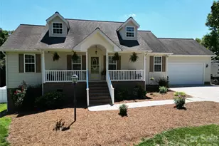 731 Jennings Rd, Statesville, NC 28625 - Photo 1