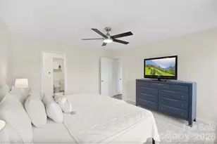 9808 Emerald Point Dr, Charlotte, NC 28278 - Photo 30